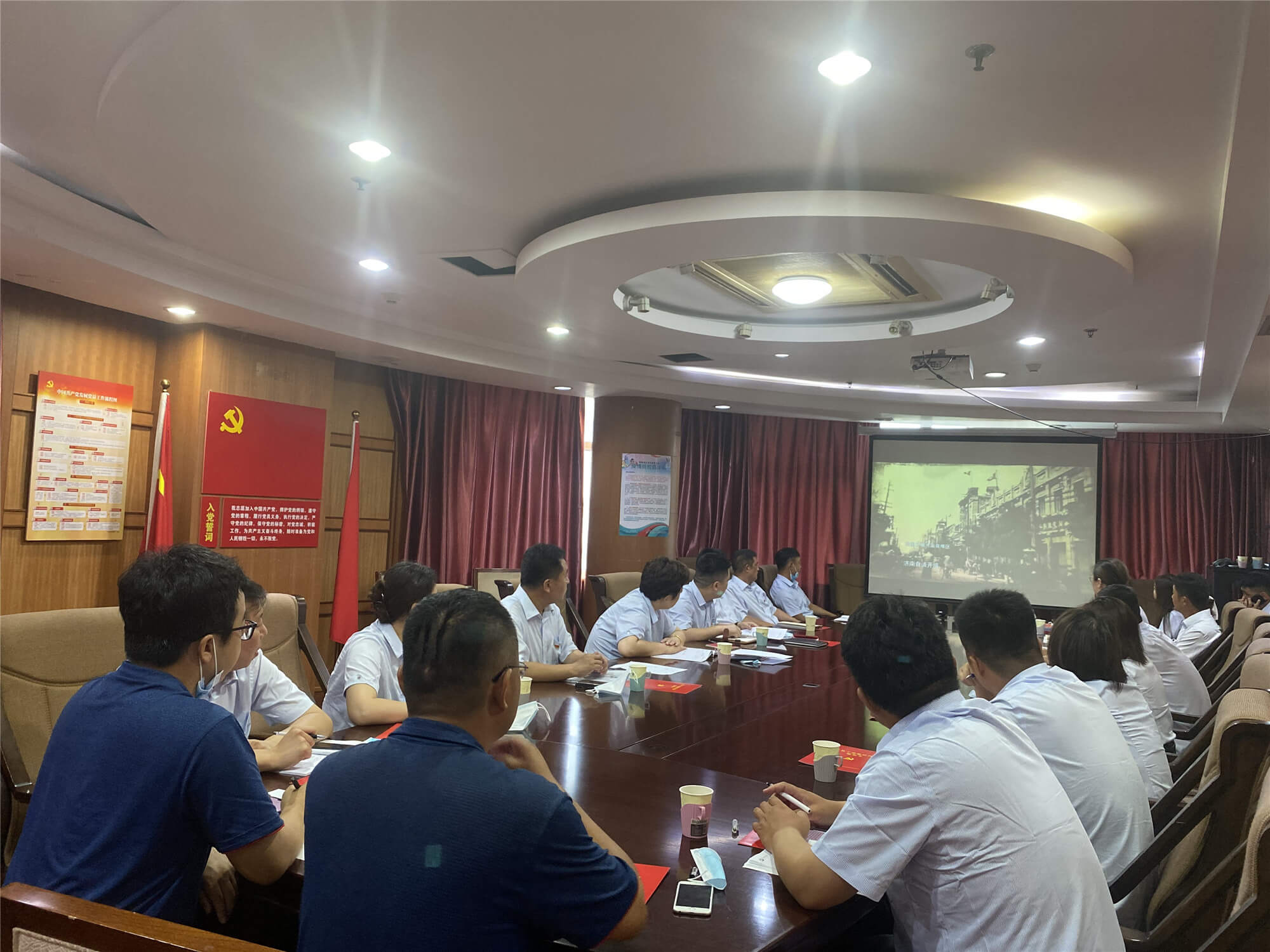 集團(tuán)榮獲濟(jì)南市“2021年度安全生產(chǎn)先進(jìn)集體”稱(chēng)號(hào)